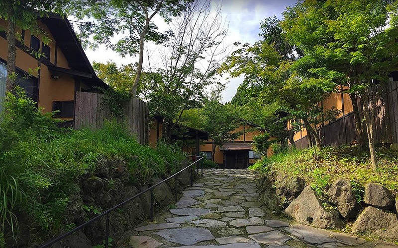 九州熊本阿蘇温泉でペットと泊まれる宿